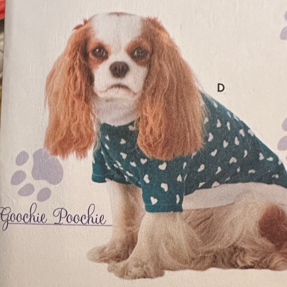 New Simplicity Pattern Dog Pajamas-Blue with Paw Prints Uncut & Factory Folded - Picture 5 of 7